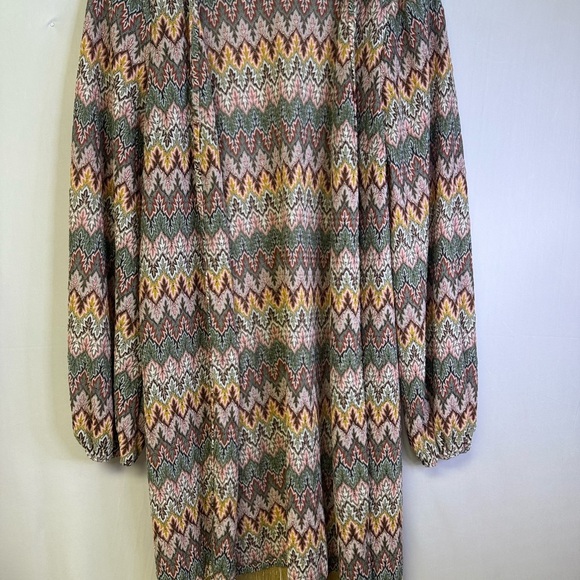 Multicolor Gimmicks by BKE Chevron Patterned boho southwestern style Sweater - Picture 1 of 5
